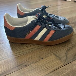 Adidas gazelles